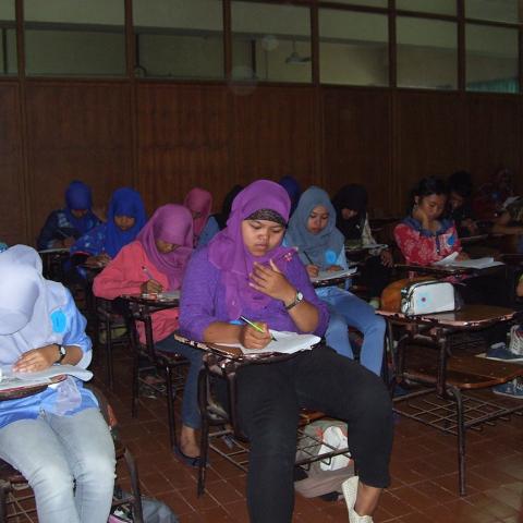 HMPS PRODI PENDIDIKANMATEMATIKA UMB-YOGYAKARTA SELENGGARAKAN TRY OUT PERSIAPAN UN SMA SEDERAJAT 2014